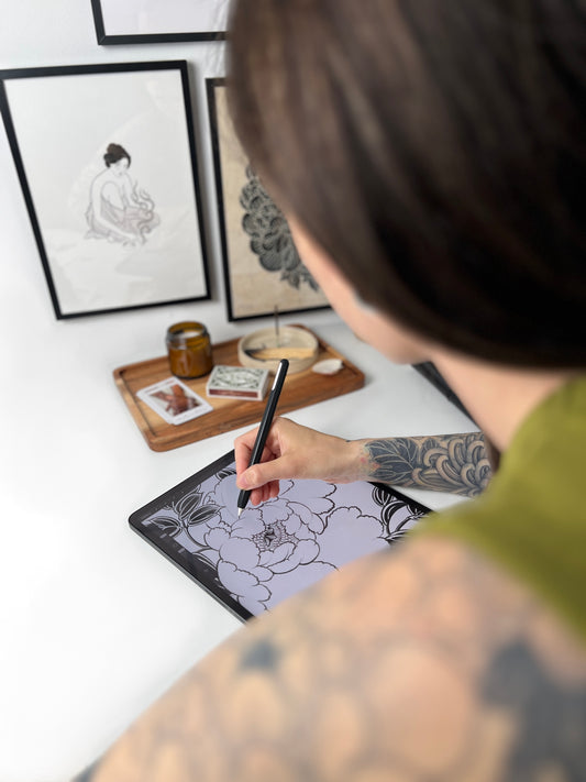 Essential Ink Brush Set & Guide